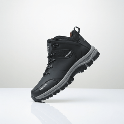 Bottes de randonnée rétro