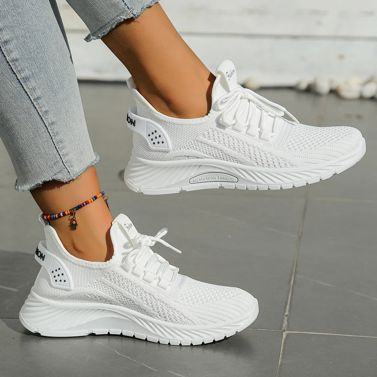 Women’s Casual Sneakers – Trendy Fall 2025
