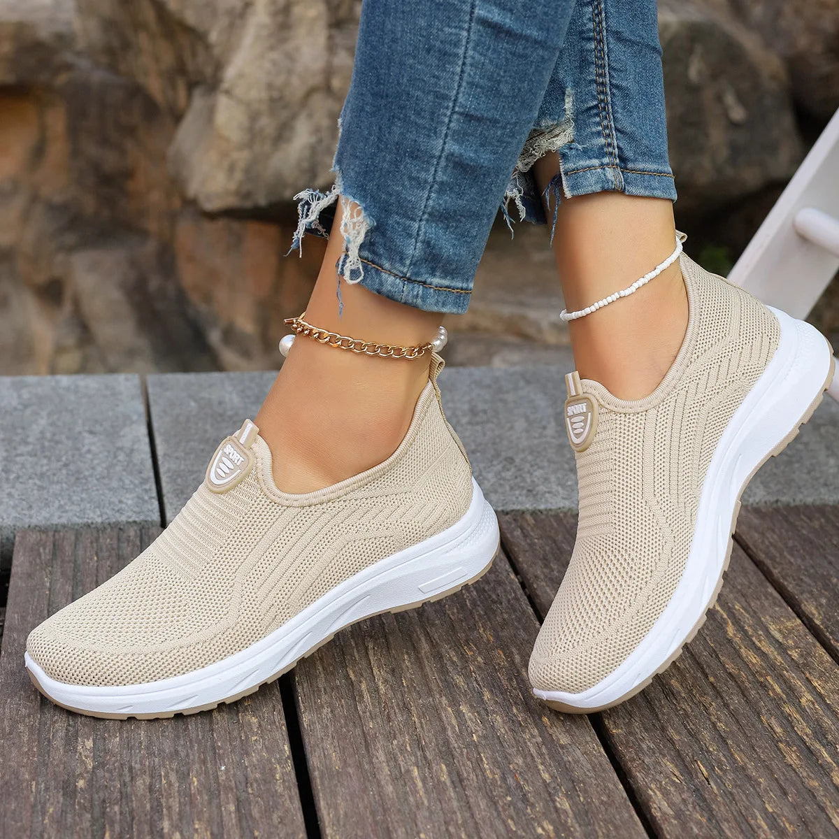 Women’s Lightweight Breathable Slip-On Shoes