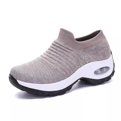 Chaussures creuses respirantes et confortables pour femmes