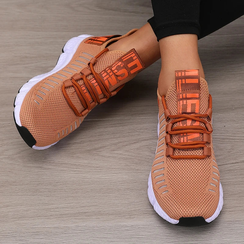 Chaussures de sport pour femmes en maille légère