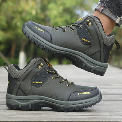 Bottes de randonnée rétro