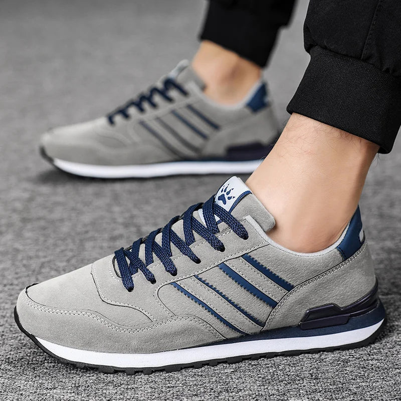 Men’s Lightweight Casual Sneakers – Breathable Lace-Up Outdoor Shoes
