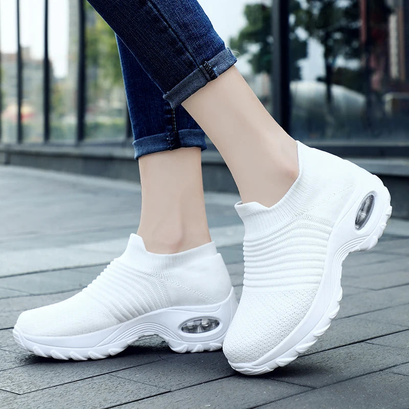 Chaussures creuses respirantes et confortables pour femmes
