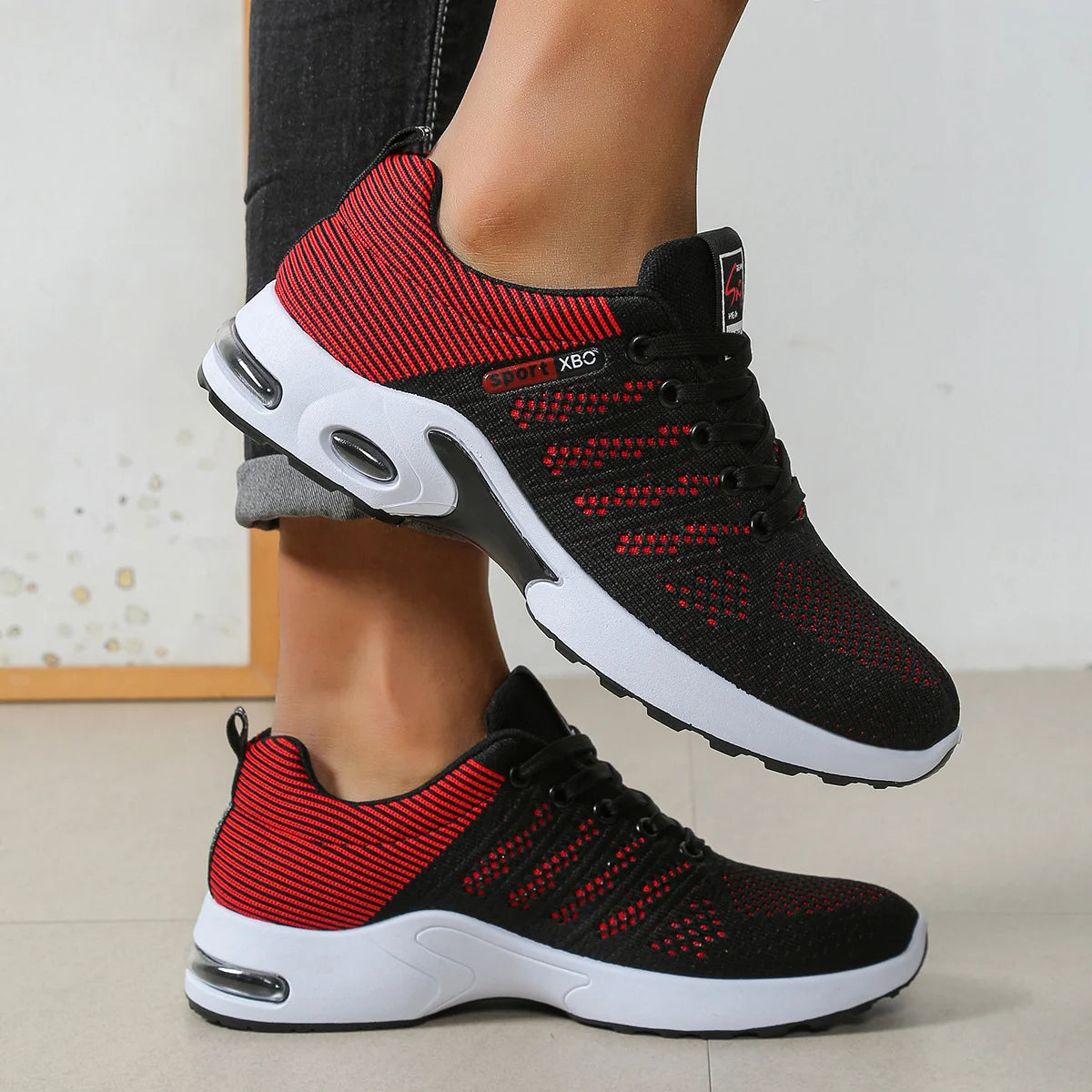 Men's Lightweight Knit Sneakers – Air Cushion Comfort
