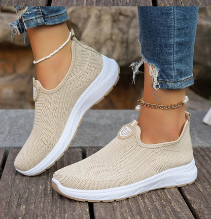 Women’s Lightweight Breathable Slip-On Shoes