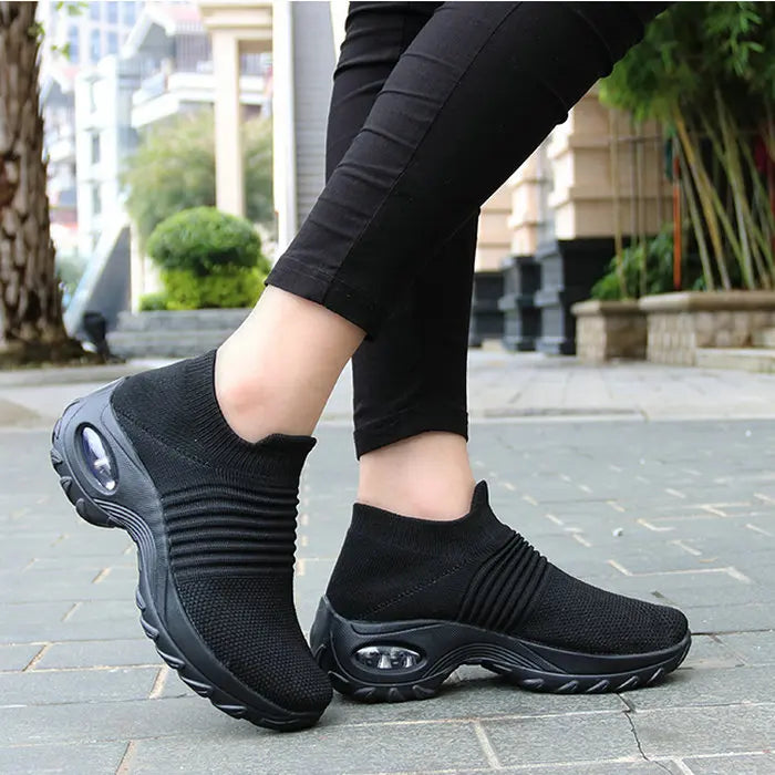 Chaussures creuses respirantes et confortables pour femmes