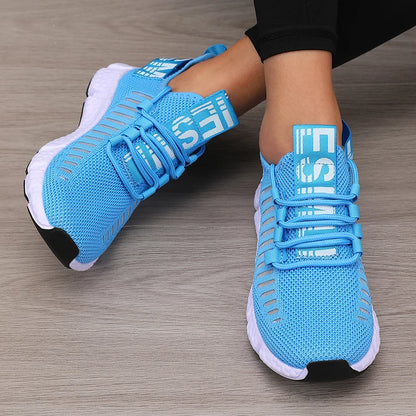 Chaussures de sport pour femmes en maille légère