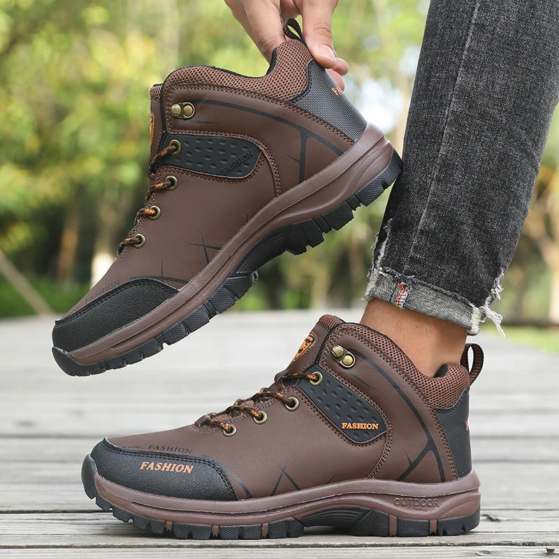 Bottes de randonnée rétro